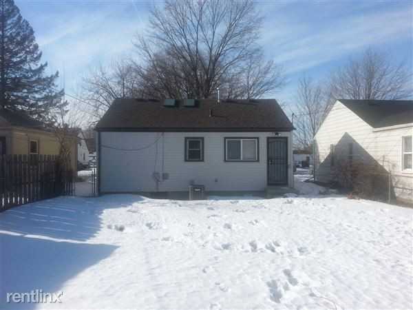 17620 Hanna St - Photo 2 of 2