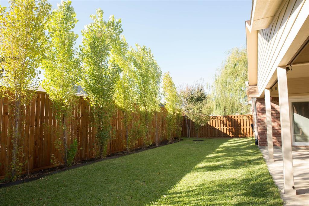 7220 Riverchase Trail - Photo 3 of 23