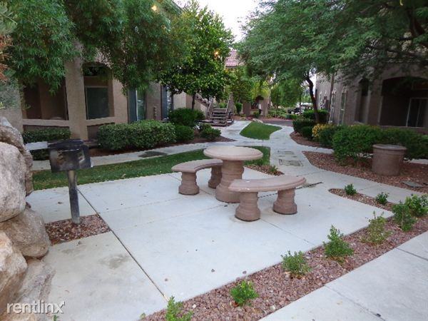 Cliff Shadows 101 - $850 - 2Bed - Photo 2 of 4