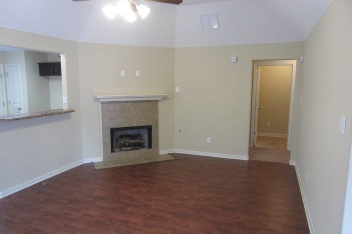 1013 Crayton Ridge Drive - Photo 3 of 23