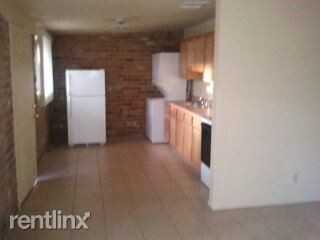 405 E Delano St - Photo 3 of 5