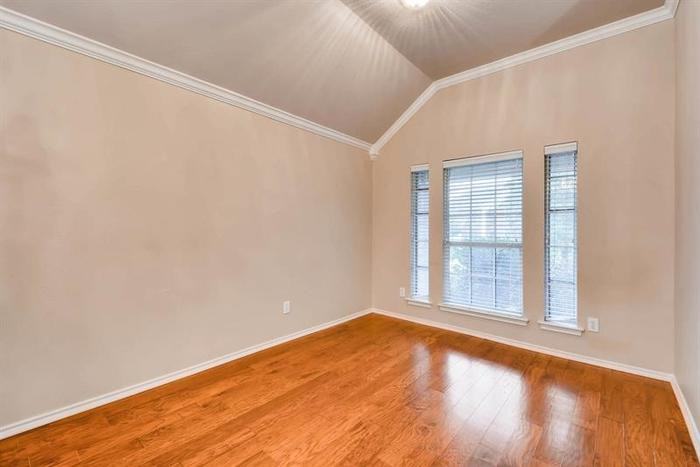 1505 Parkside Drive - Photo 2 of 17