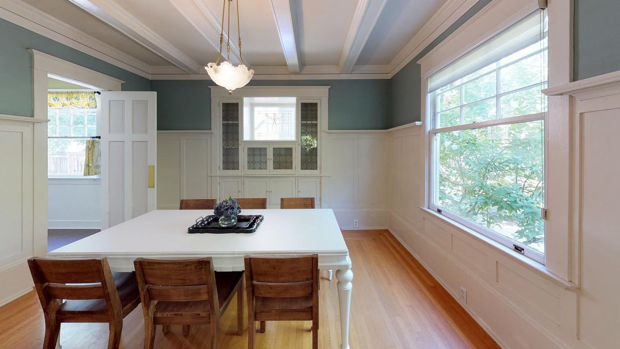 Spectacular Irvington craftsman by the Lloyd District - Photo 5 of 22