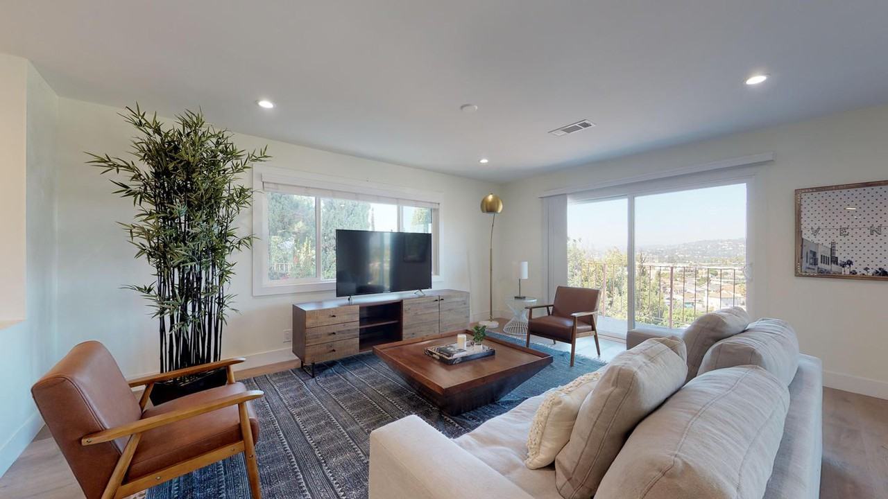 Spacious Glassell Park home with amazing city views Apartments in Los