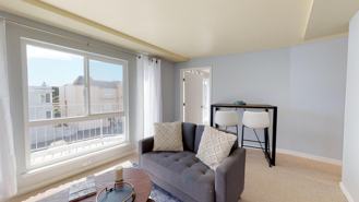 Lovely Sunset townhome near Golden Gate Park - Photo 1 of 1