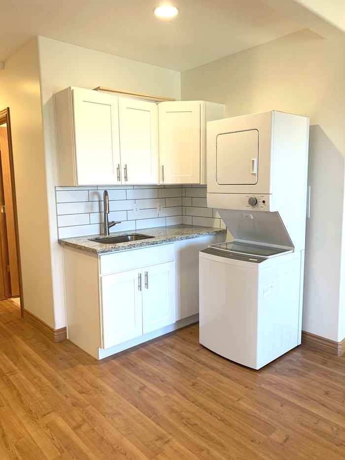 2486 Scenic Drive East #BS - Photo 2 of 18