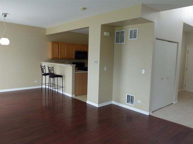 10089 Thornton - Photo 3 of 20