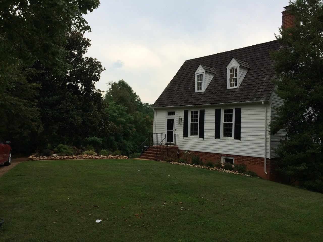 610 Bridlespur Ln - Photo 2 of 18