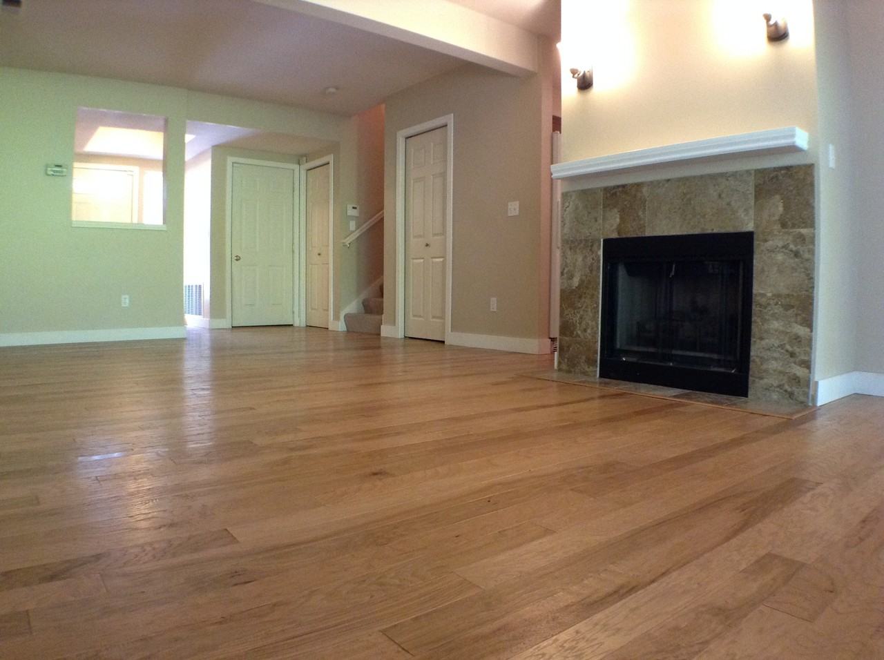 11506 Pine Ct - Photo 3 of 14