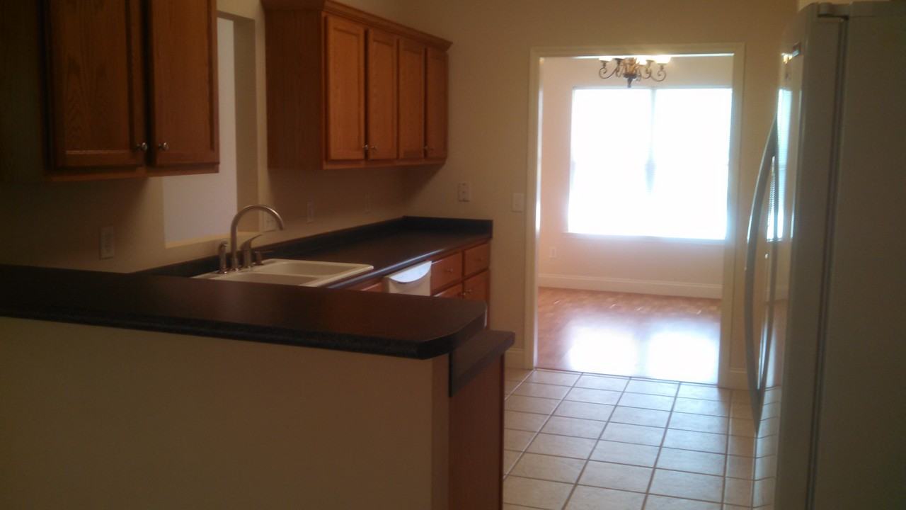 7317 Bushnell Ln - Photo 3 of 11