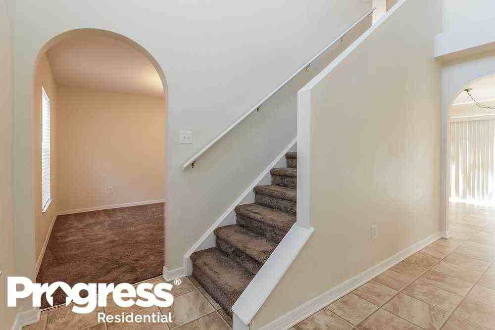 17006 Torvest Ct - Photo 2 of 15