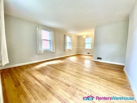 4905 Bromley Ln - Photo 2 of 18