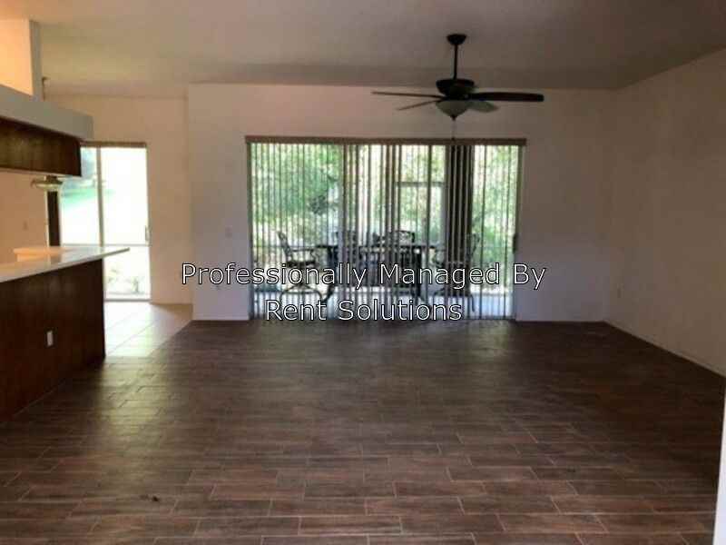 12713 Oak Hollow Ct. - Photo 2 of 15