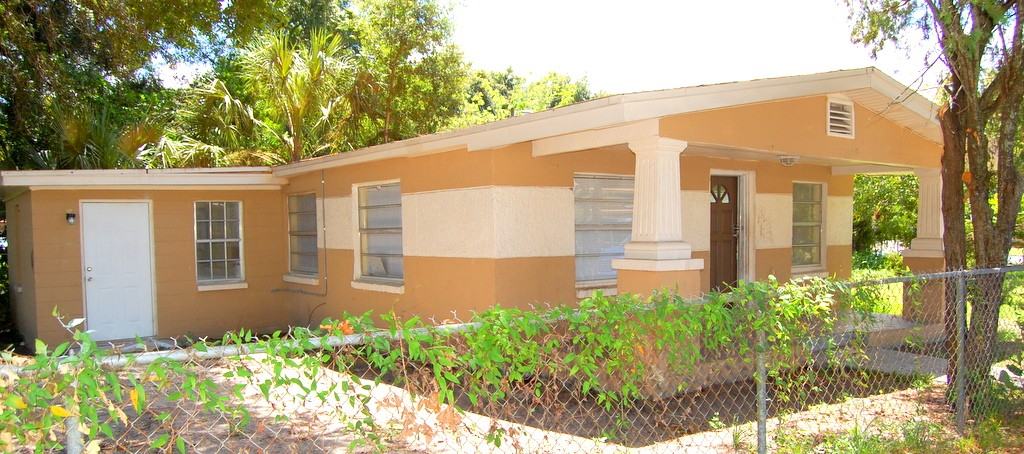 3409 E North Bay St - Photo 2 of 10