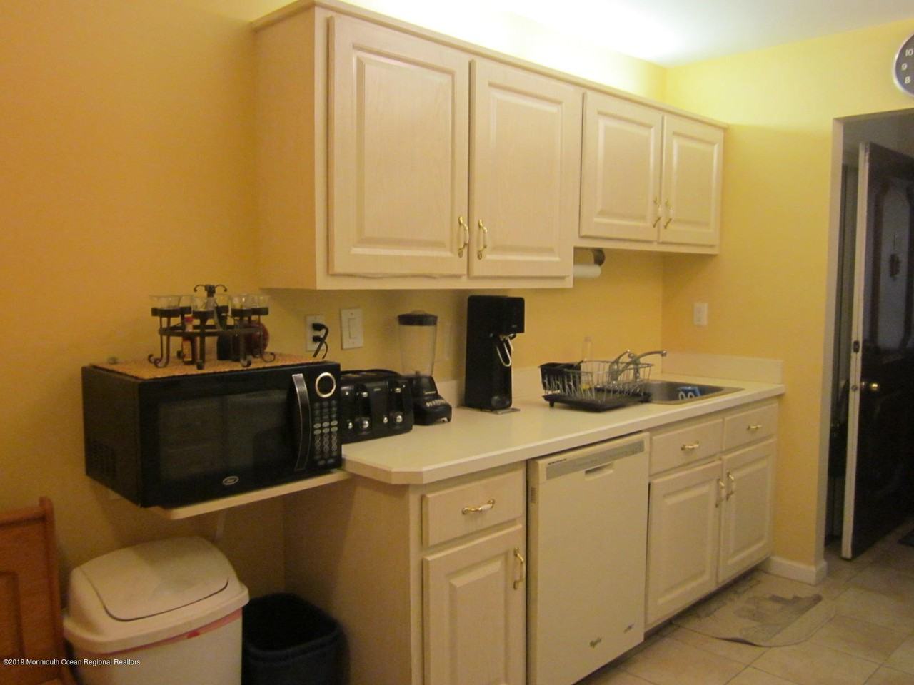 69 Overlook Way Unit D - Photo 2 of 14