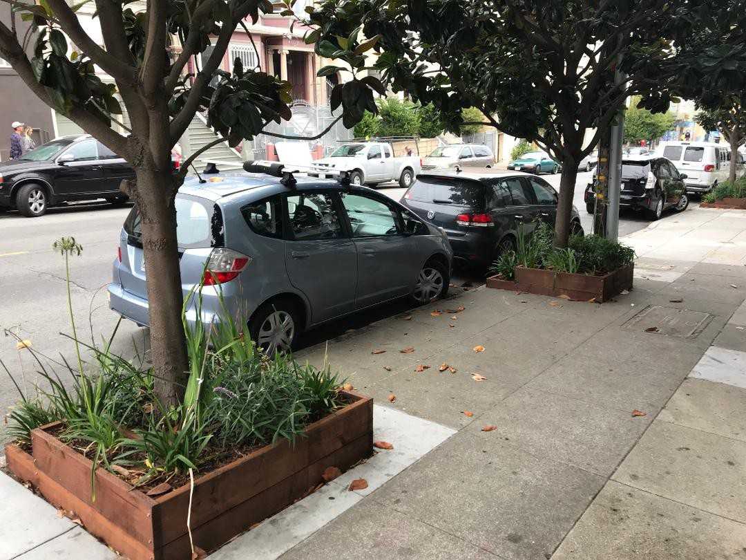 1647 Mcallister Street #12