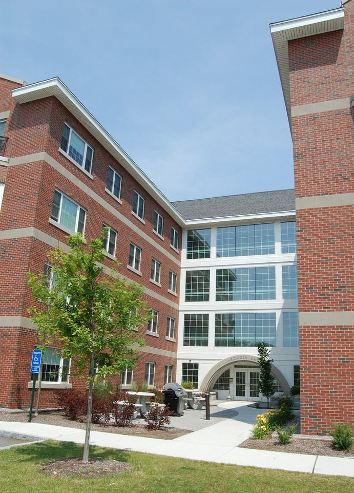 2 bedroom at Arcadia Apartments - Photo 3 of 29