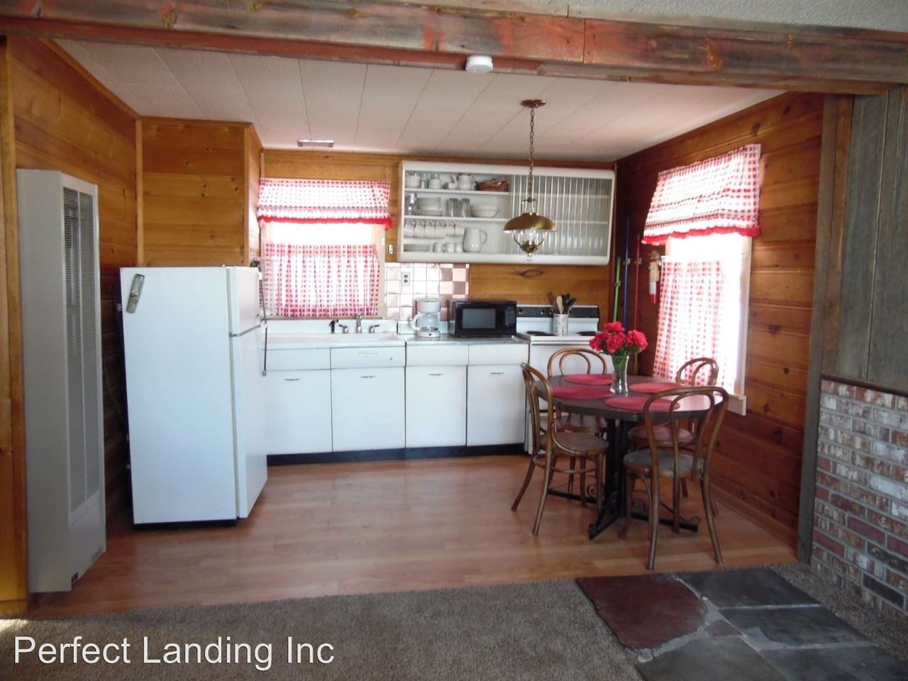 5 Howard St - Photo 2 of 8