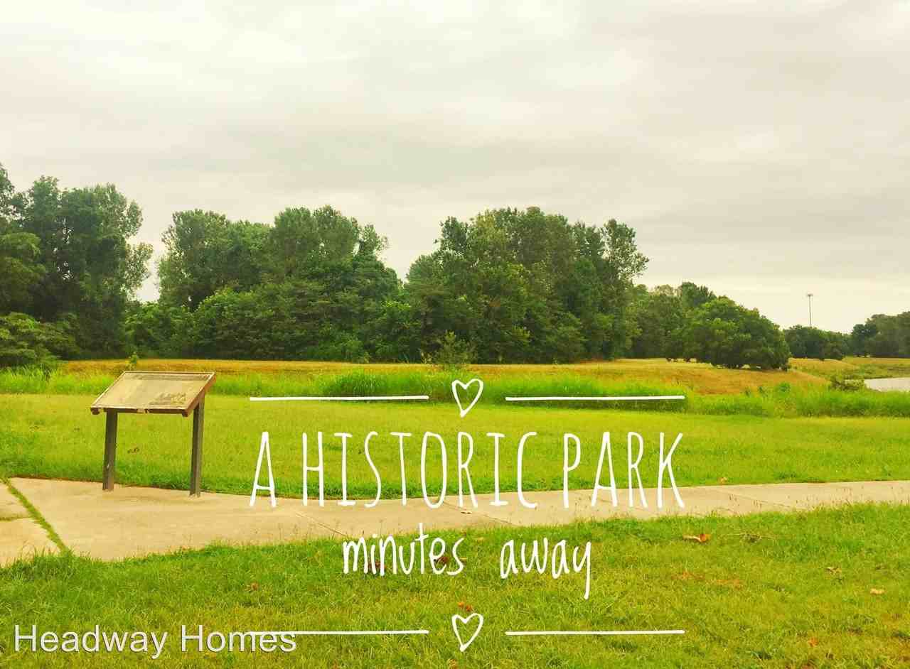 6608 Pecan Ln - Photo 2 of 11