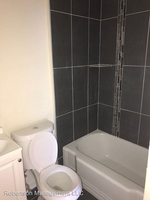 716 E Chester Pike - Photo 3 of 5