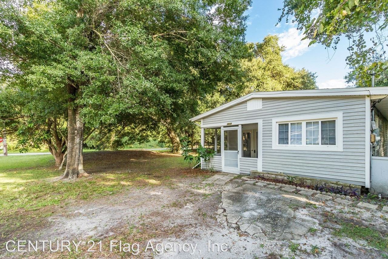 3835 Coolidge Ave - Photo 3 of 16