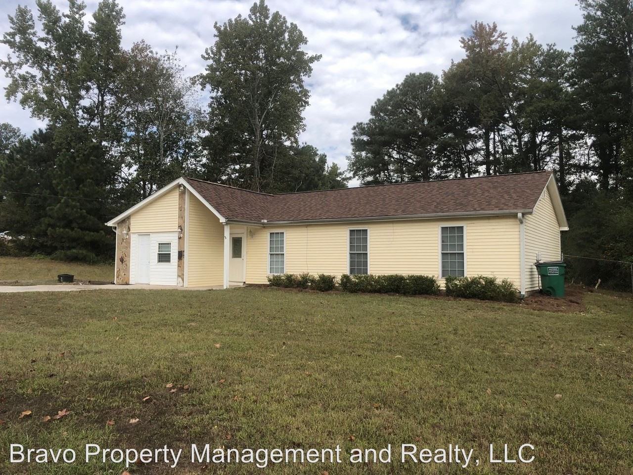 2936 Gwinnstone Circle - Photo 2 of 17