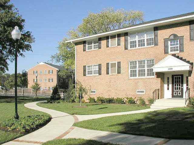 The Park at Arlington Ridge - Photo 3 of 16