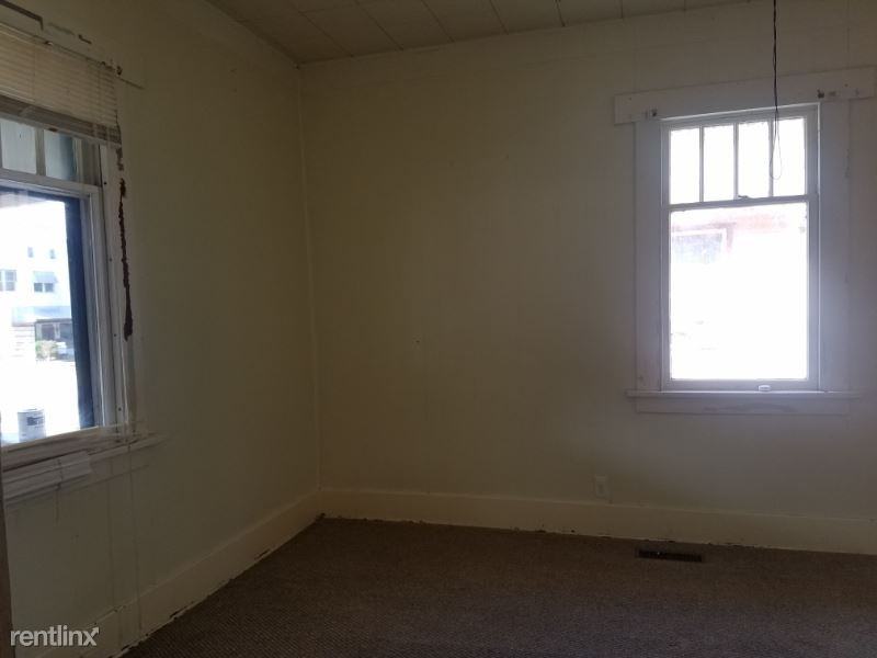 814 N Penn Ave - Photo 2 of 18