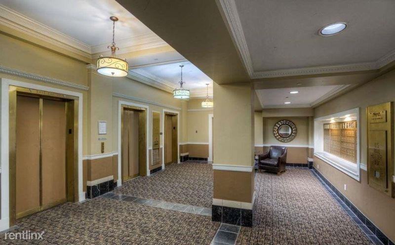 300 S 16th St 1004 - Photo 2 of 15