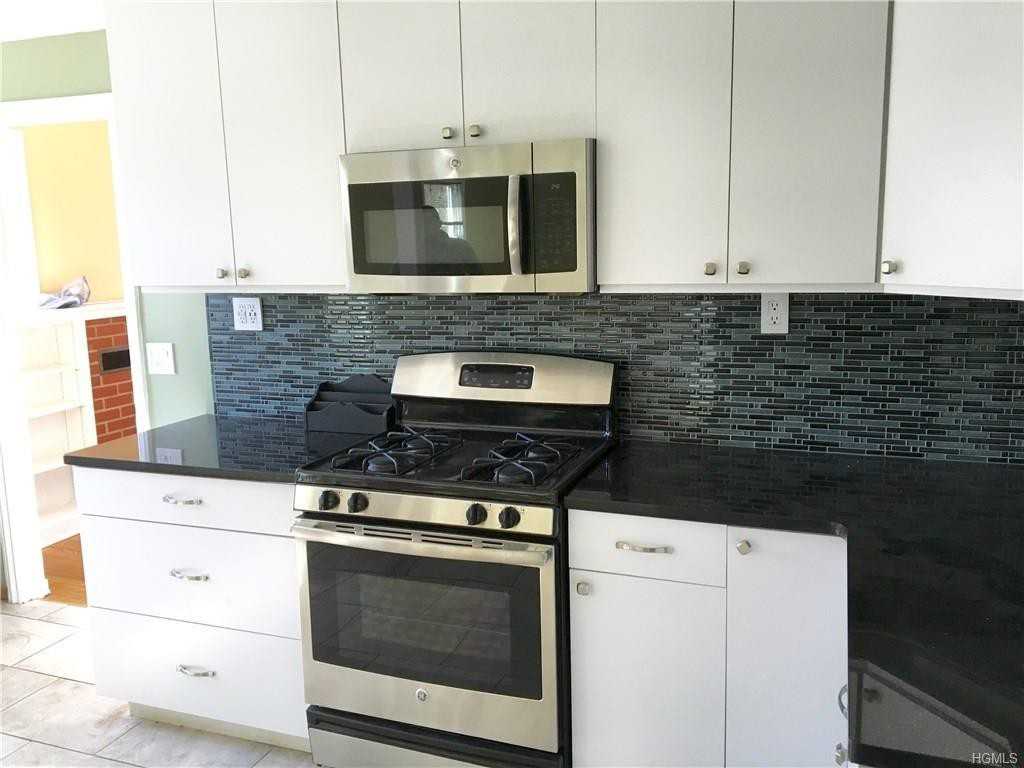 5 Brook Road - Photo 3 of 18