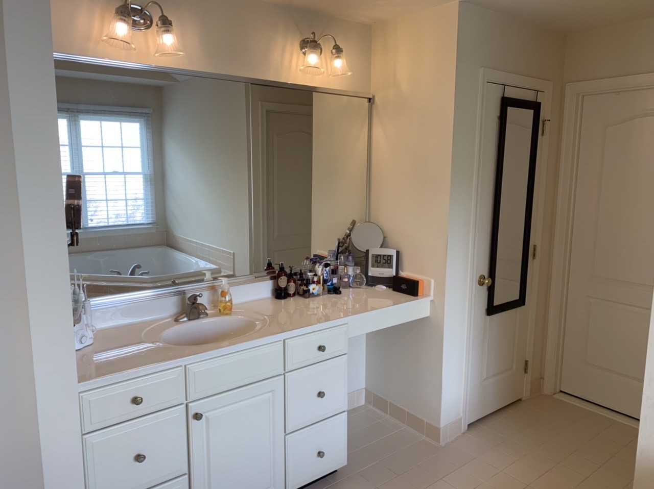 5037 Warwick Hills Ct - Photo 2 of 29