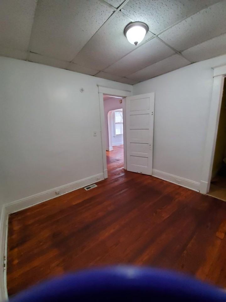 3613 Grand Boulevard #1stFL - Photo 3 of 4