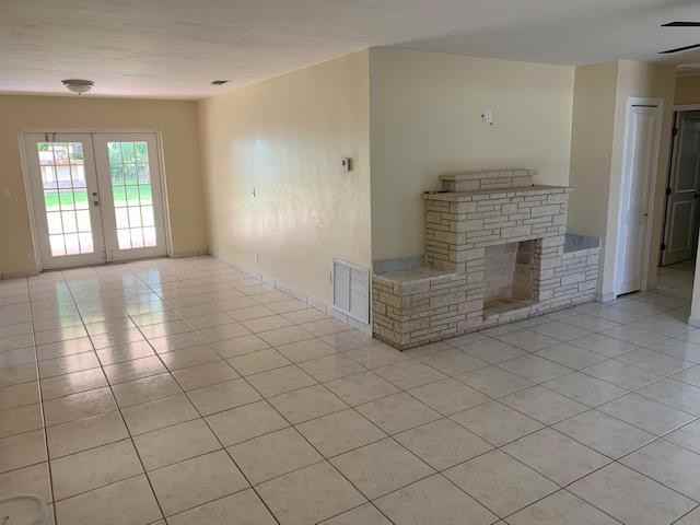 3612 South Seacrest Boulevard - Photo 2 of 11