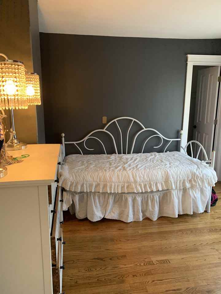 321 Jefferson St - Photo 3 of 10