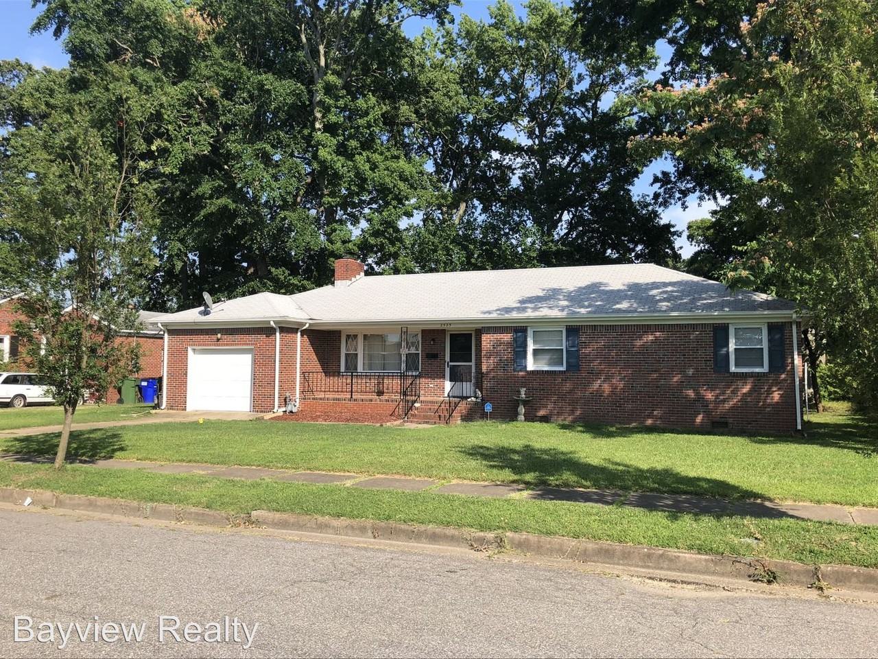 2525 Murray Ave - Photo 3 of 11