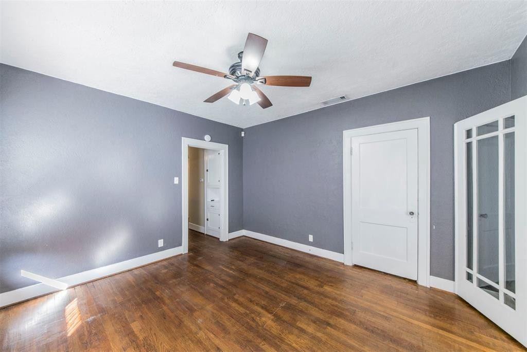 1806 Clover Lane - Photo 3 of 12