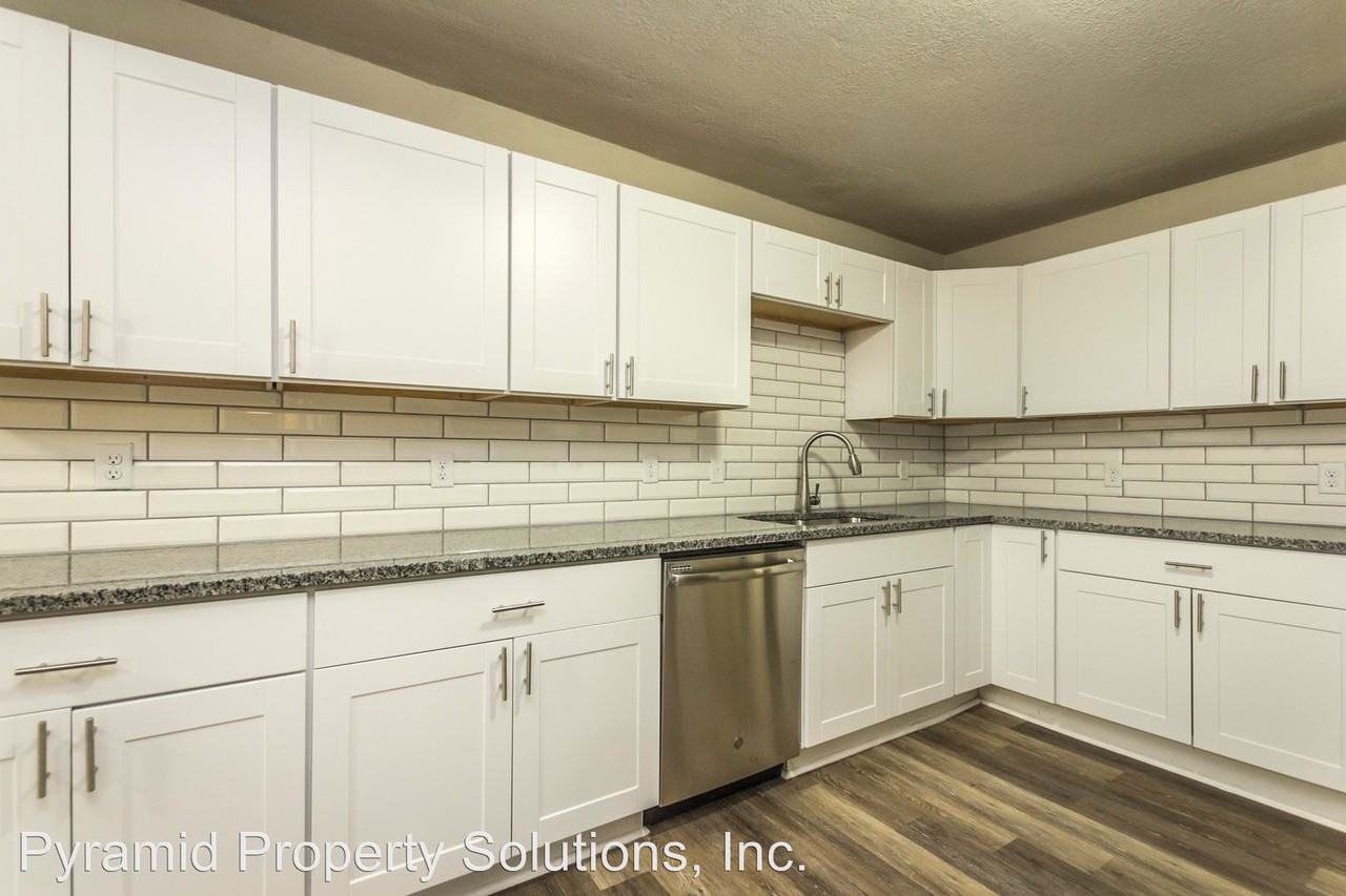 2020 E 42nd St - Photo 3 of 20