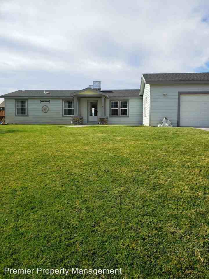 189 Osage Circle - Photo 2 of 38