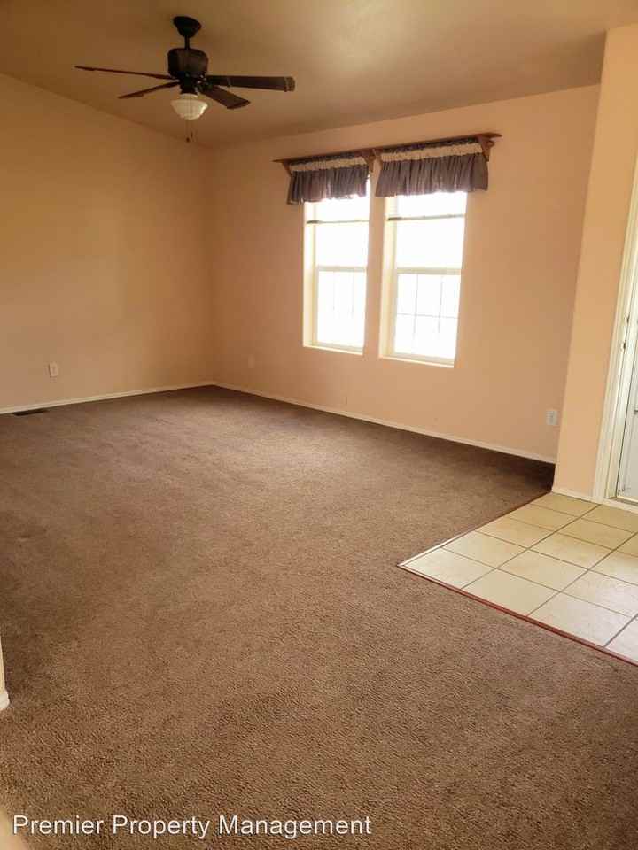 189 Osage Circle - Photo 3 of 38