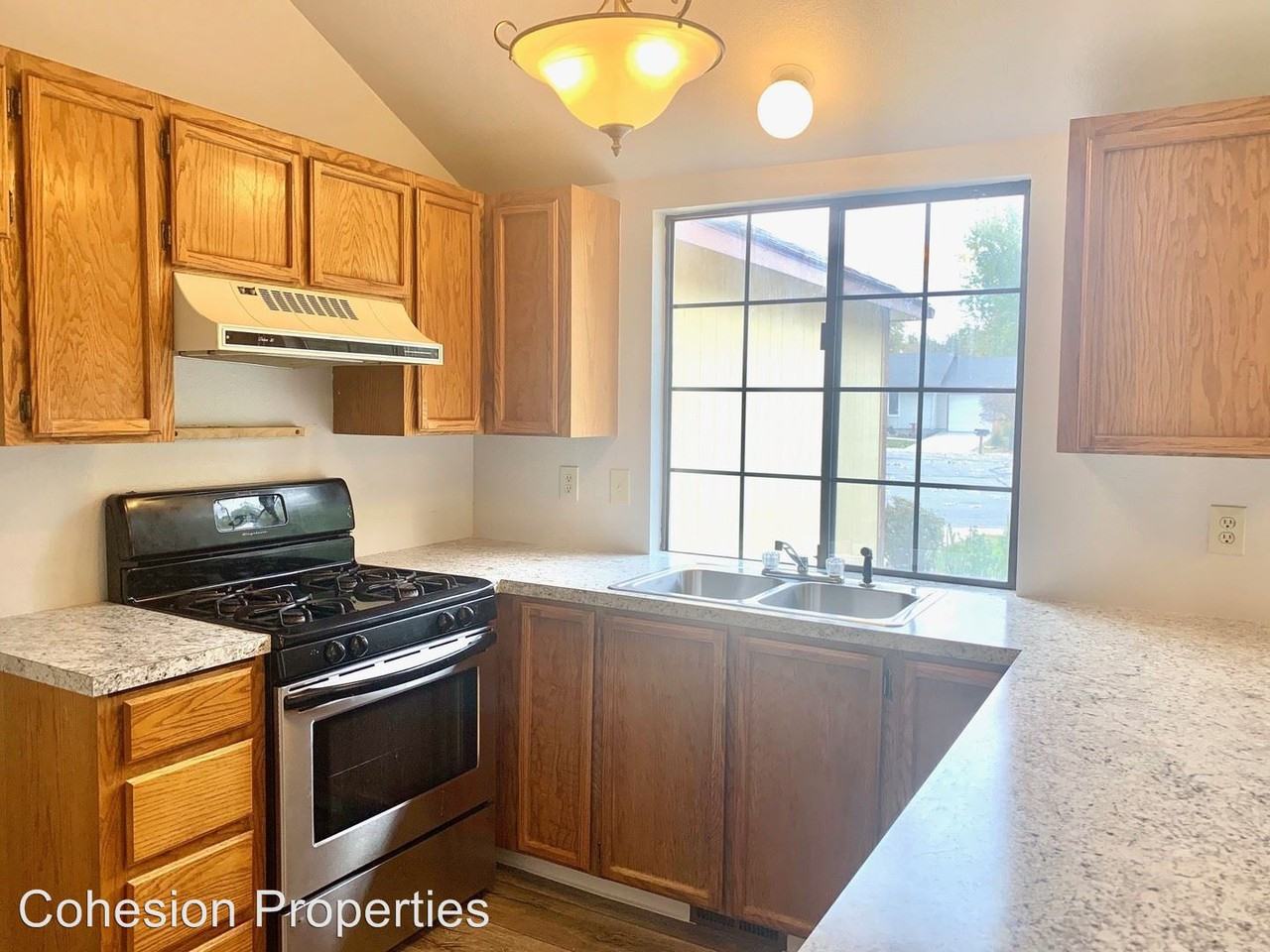 5291 Hadlock Ct. - Photo 2 of 13