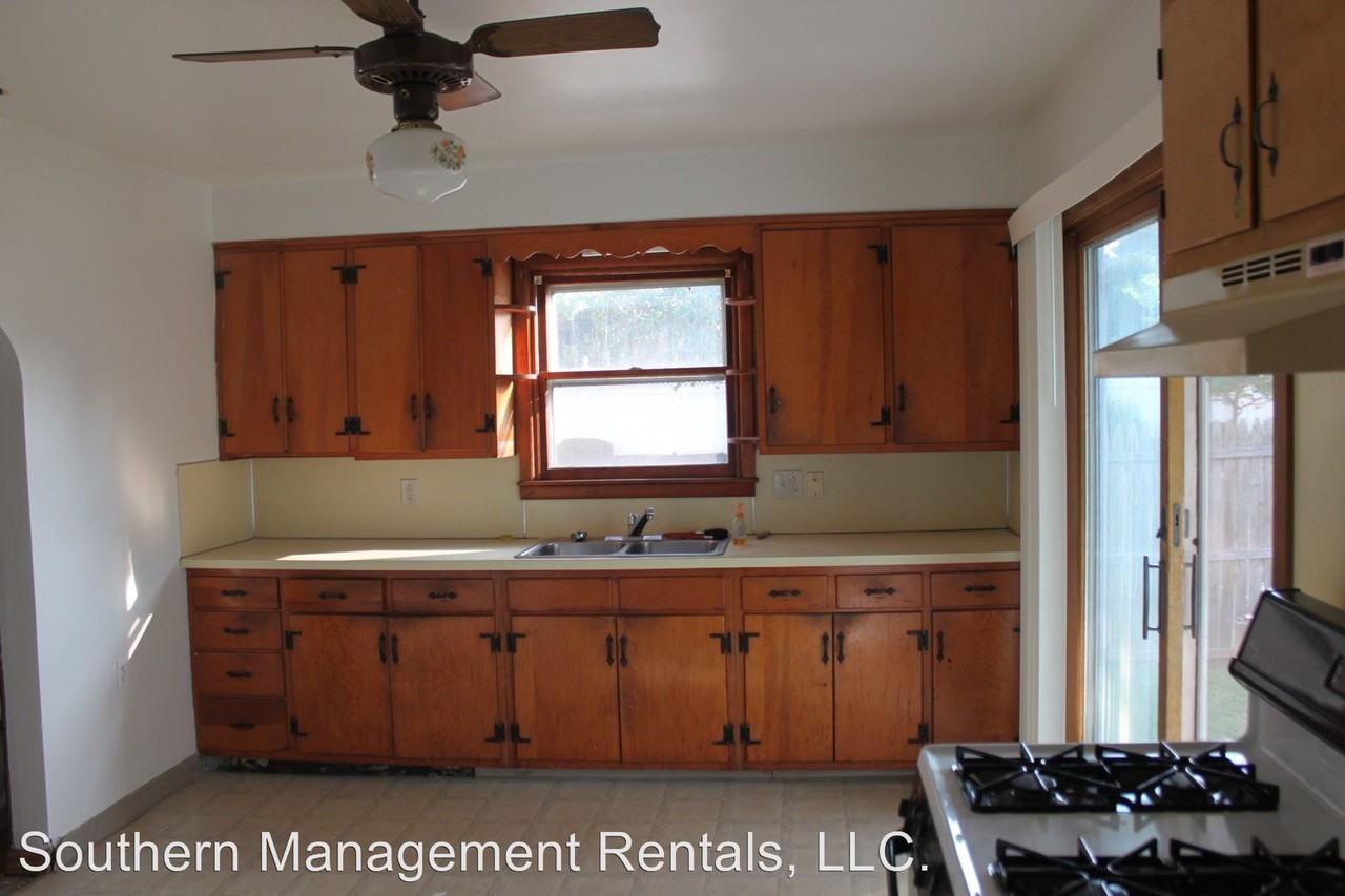 65 S. Main St. - Photo 2 of 6