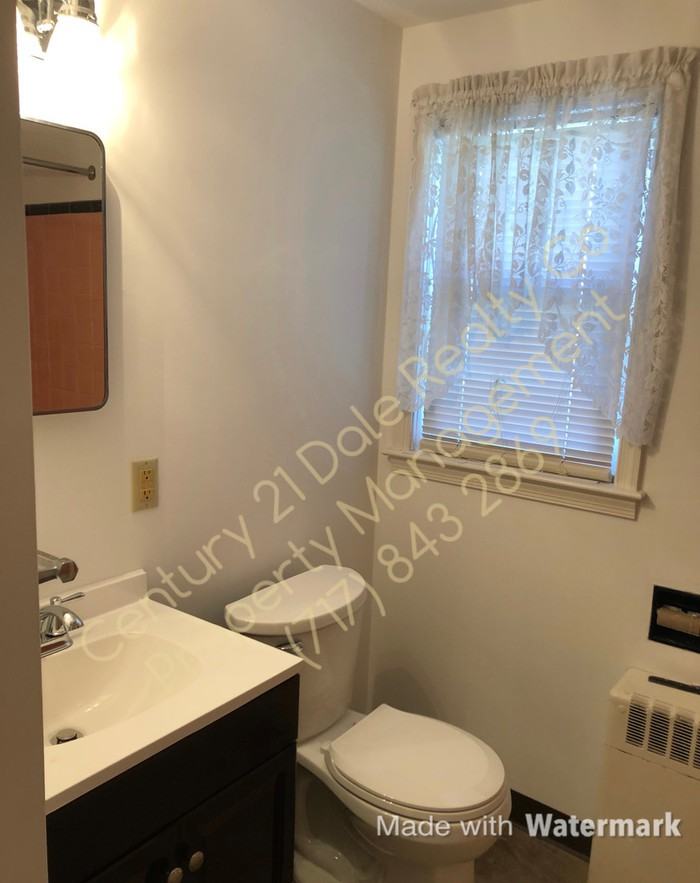 2609 Meadowbrook Boulevard - Photo 3 of 20