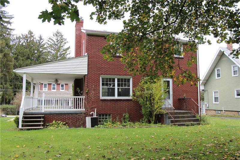 114 Church Ave - Photo 2 of 22