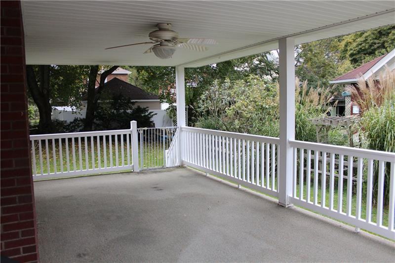 114 Church Ave - Photo 3 of 22