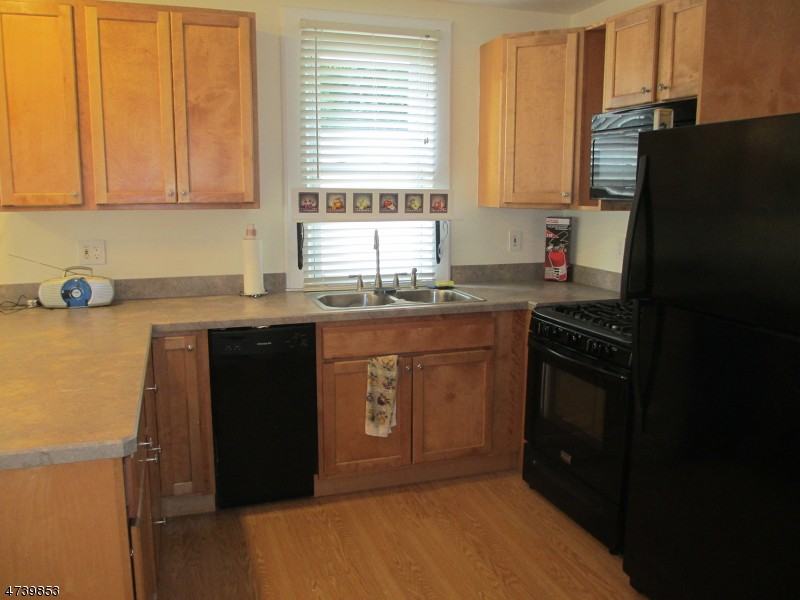 71 Parsippany Rd - Photo 3 of 11