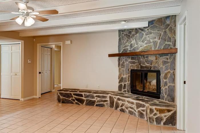 2666 Luce Drive West - Photo 3 of 17