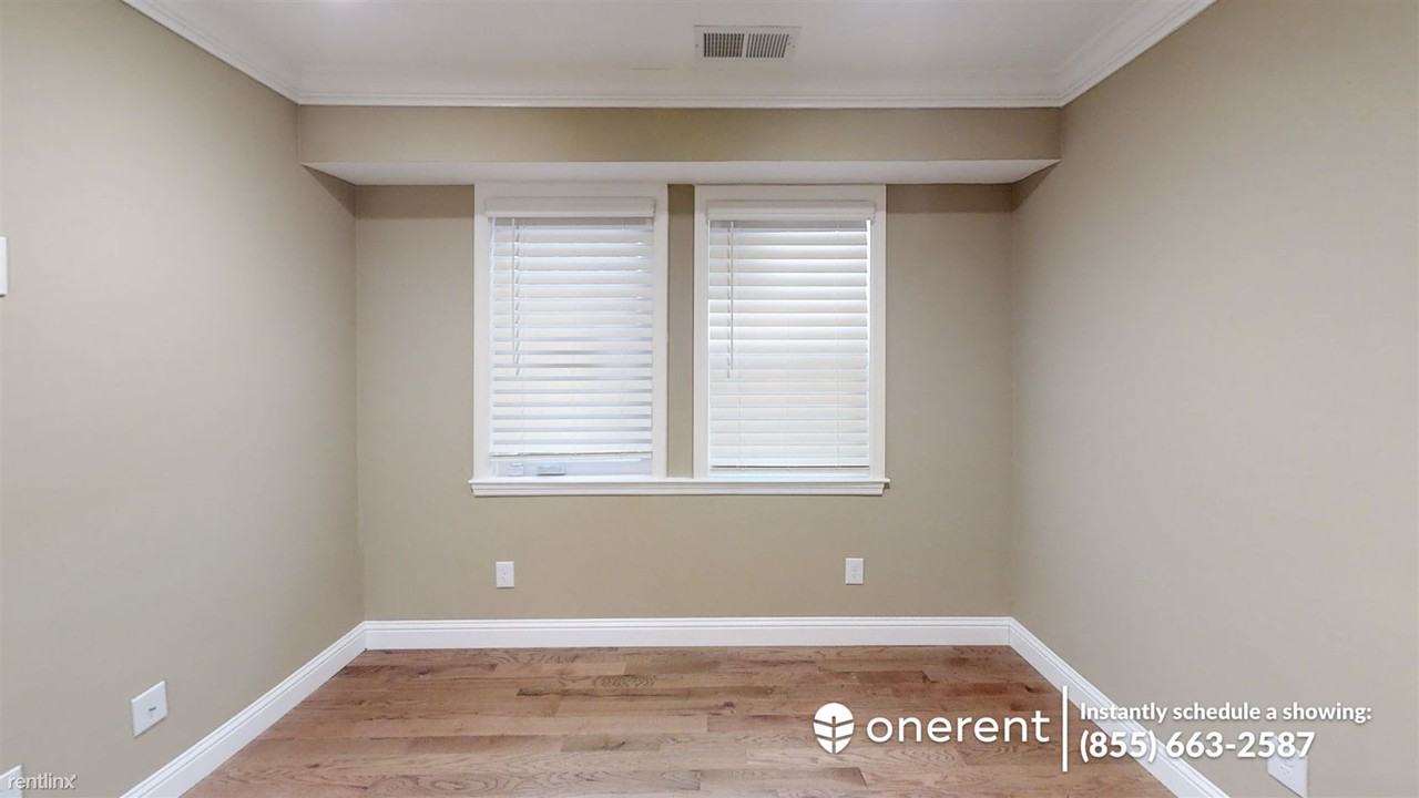 1905 62nd Avenue - Photo 3 of 10