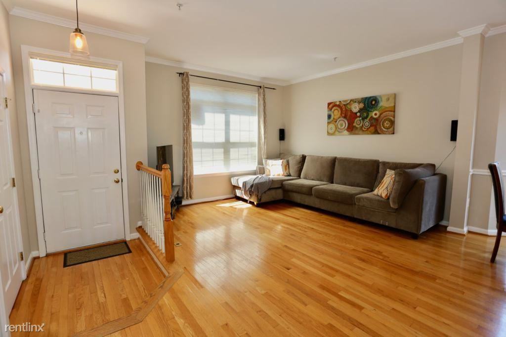 6030 Madison Overlook Ct #A - Photo 2 of 24