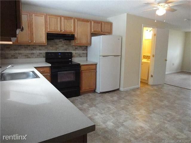 461 Spring St 9h - Photo 2 of 7