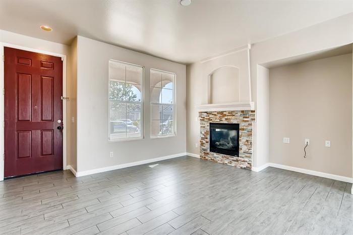 5121 Cleveland Bay Way - Photo 3 of 12